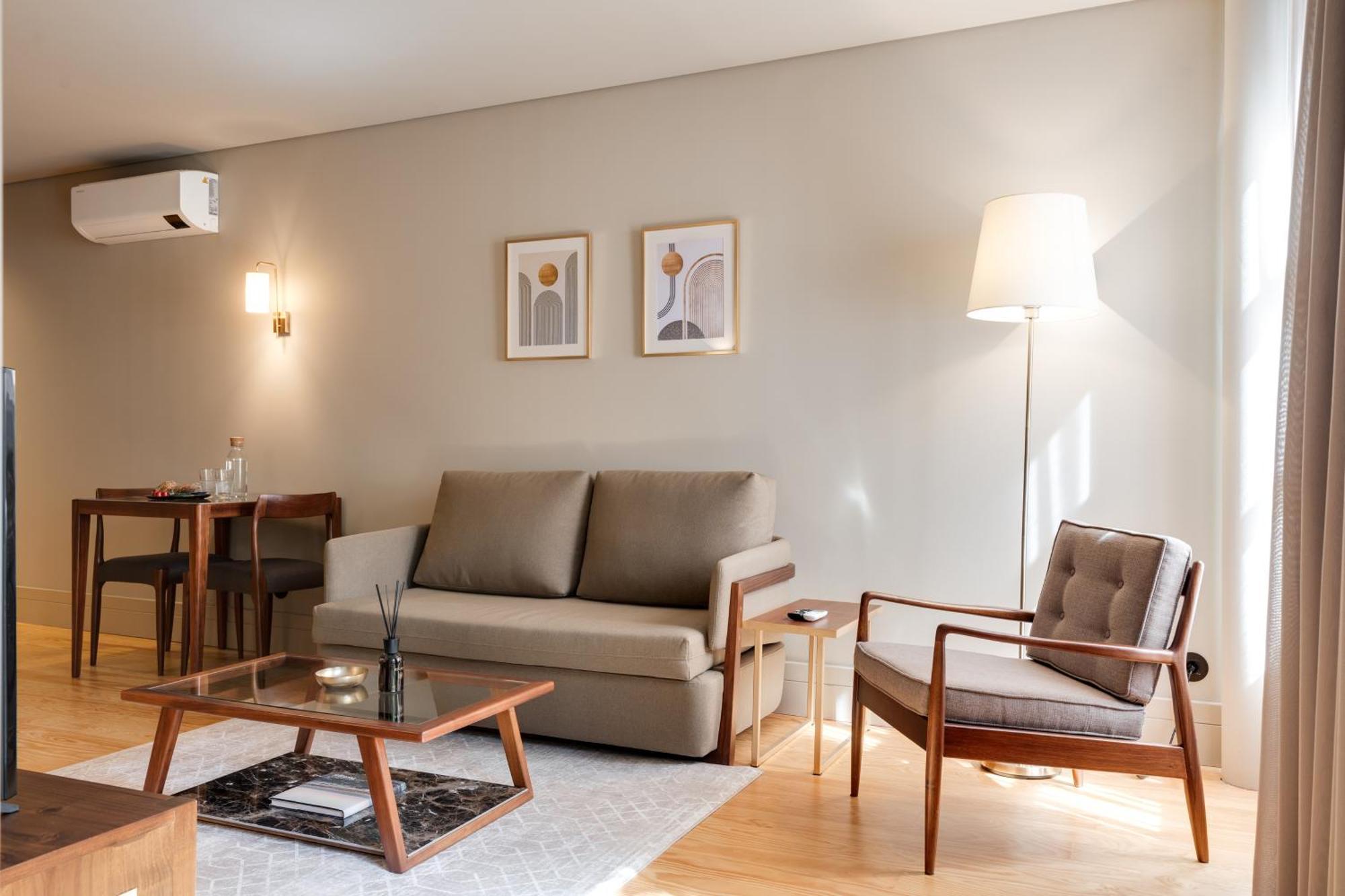 Avus M Suites And Apartments By Da'Home Porto Dış mekan fotoğraf