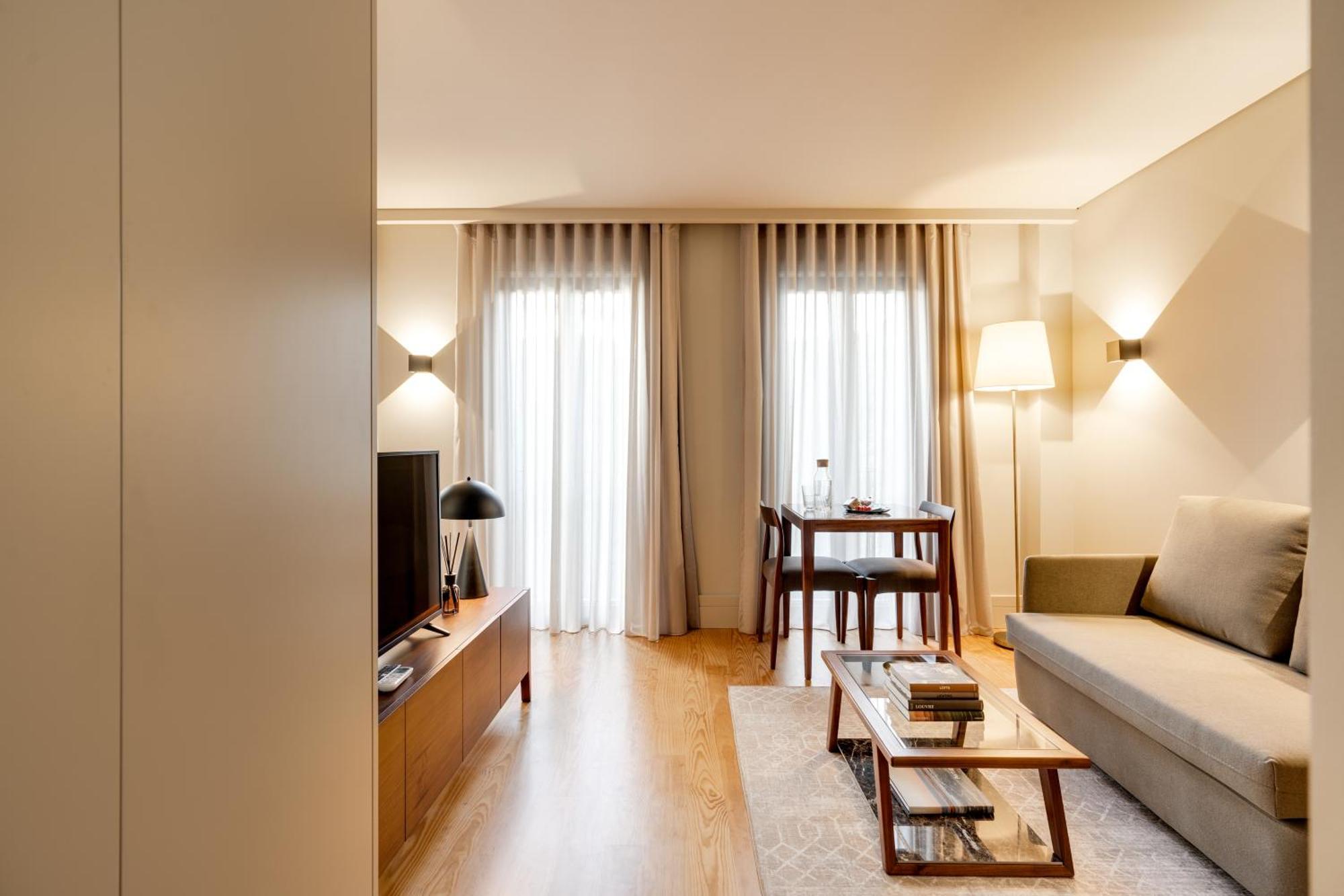 Avus M Suites And Apartments By Da'Home Porto Dış mekan fotoğraf